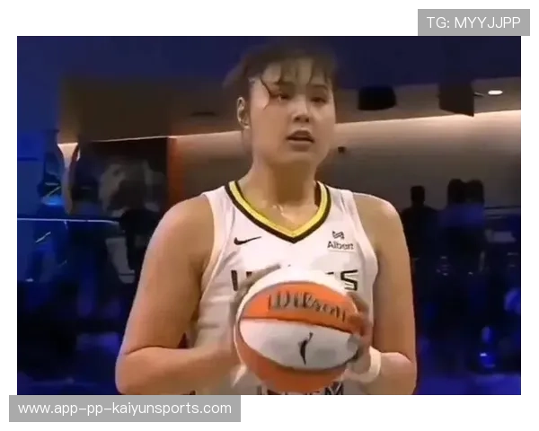 李月汝新视频登热搜:身体素质恐怖 李月汝新视频登热搜:身体素质恐怖