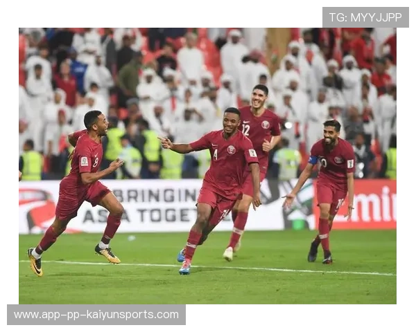 印度队主场优势尽显,全场观众热情高涨,印度国家队 印度队主场优势尽显,全场观众热情高涨,印度国家队