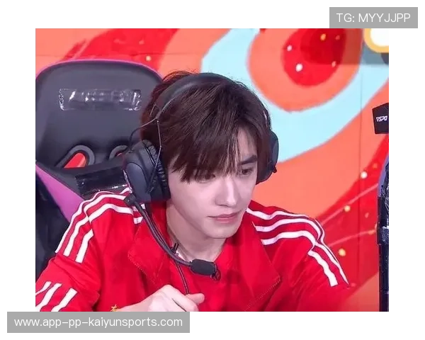 电竞少年操作短视频热度爆表，什么叫电竞少年