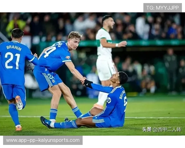 阿诺德:西甲技术胜过英超,崇拜阿隆索感叹其不老传奇,阿诺德比赛视频 阿诺德:西甲技术胜过英超,崇拜阿隆索感叹其不老传奇,阿诺德比赛视频